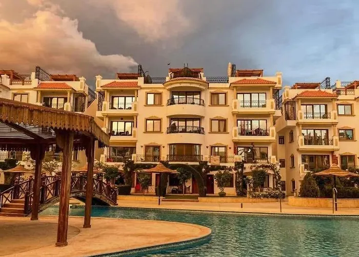 شقة Hills Aqua Park Pool View