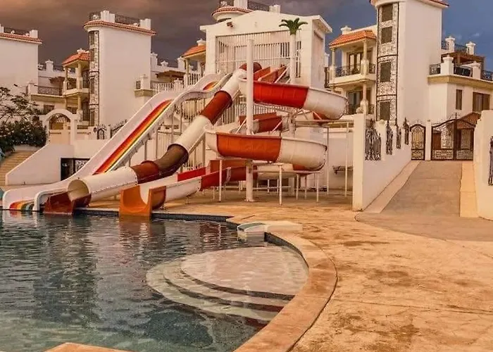 Hills Aqua Park Pool View شرم الشيخ